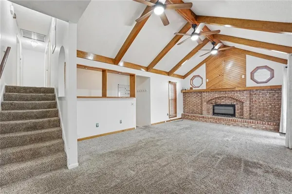 $389,000 | 518 Northwest 65th Terrace, Kansas City, MO 64118