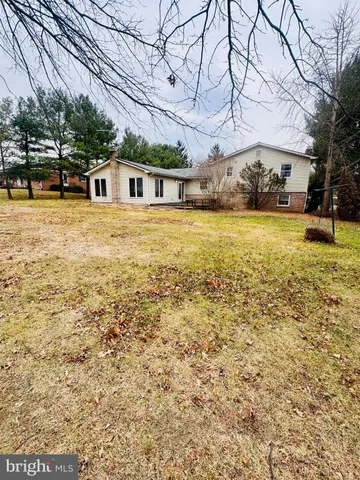 $350,000 | 303 Westmoreland Drive, Stephens City, VA 22655