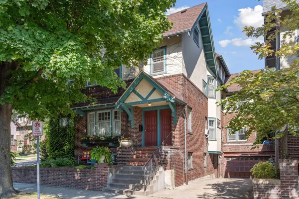 $559,000 | 1222 Douglas Avenue, Minneapolis, MN 55403