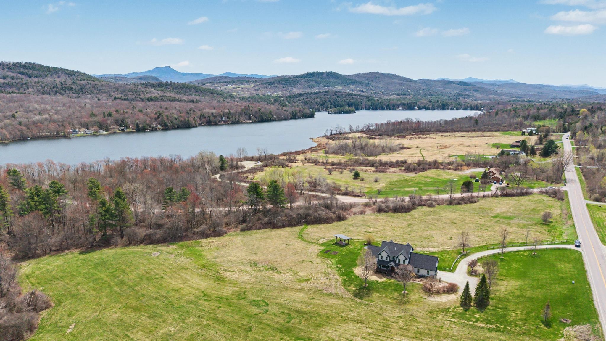 4517 Oak Hill Road Williston, VT 05495 - Photo 2 of 60