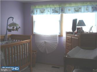16 Rutledge Place Willingboro, NJ 08046 - Photo 4 of 6
