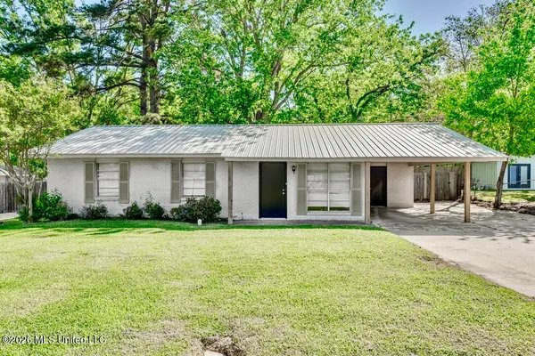 $1,600 | 114 Sheppard Street, Flora, MS 39071