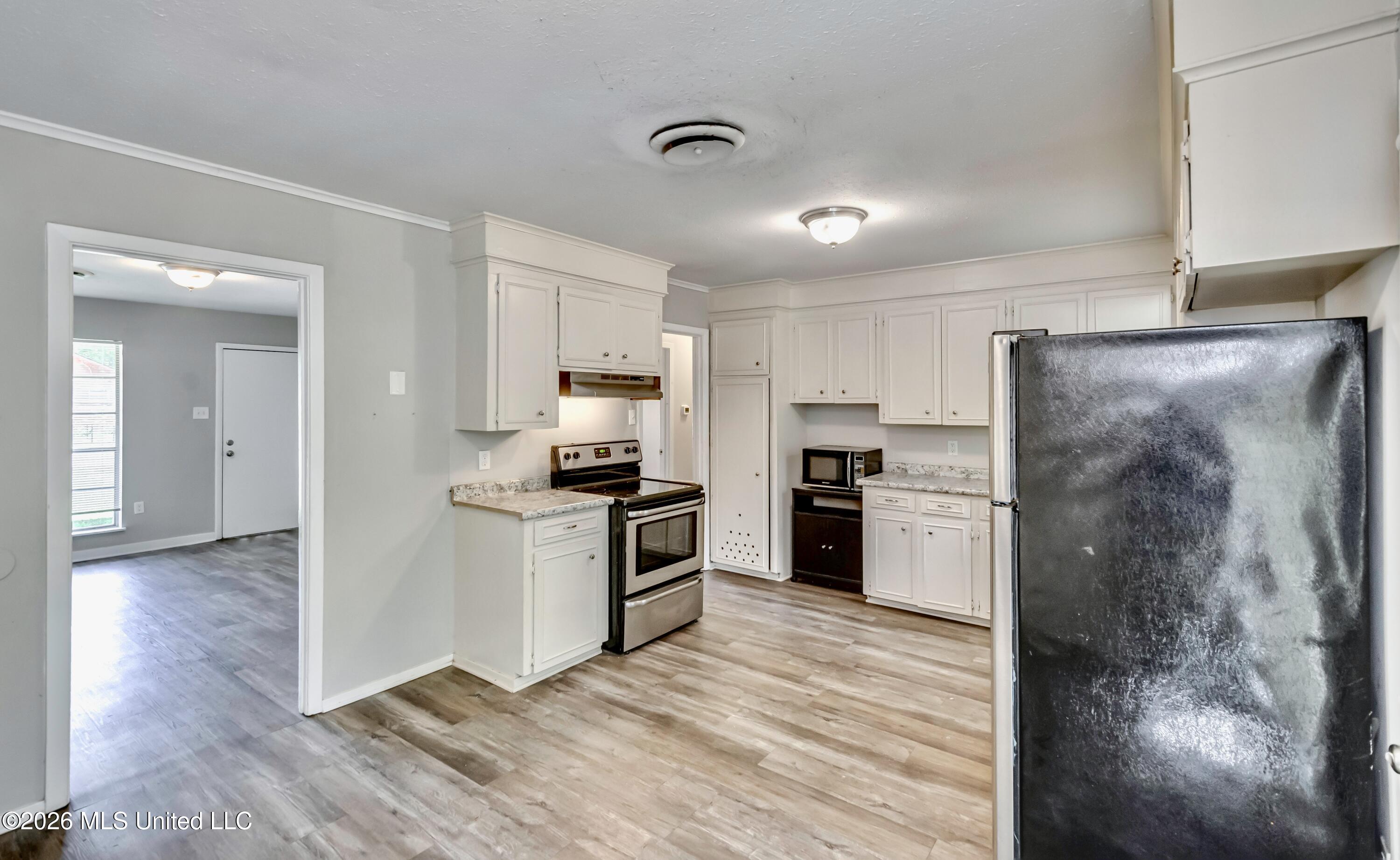 114 Sheppard Street Flora, MS 39071 - Photo 3 of 17 F950159A-D35D-4EA1-BED8-B65595FDA230_1_2