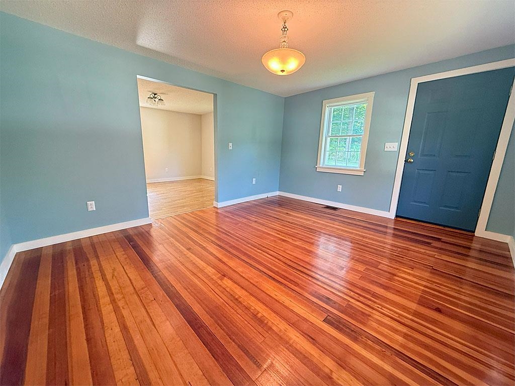 189 Pine Street Castleton, VT 05735 - Photo 19 of 38