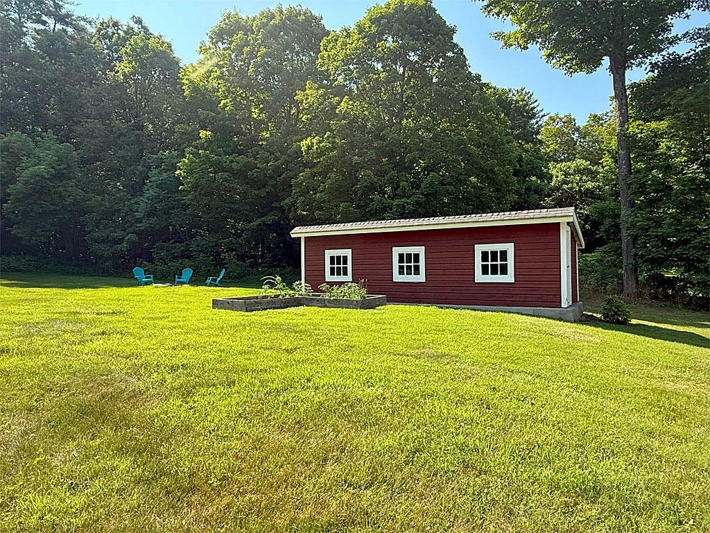 189 Pine Street Castleton, VT 05735 - Photo 33 of 38