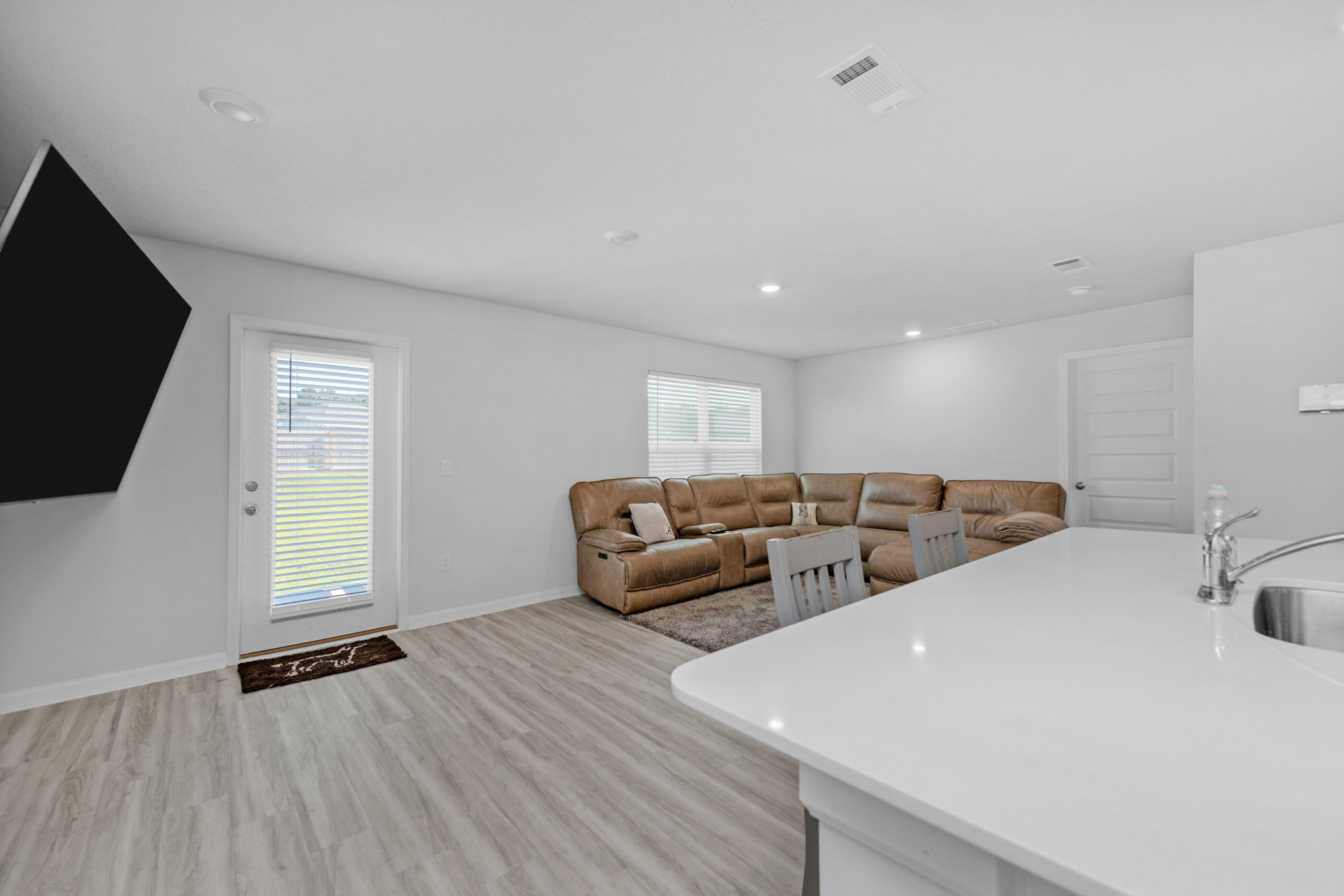 2659 Saltgrass Way Crestview, FL 32536 - Photo 5 of 18 Saltgrass-30-4