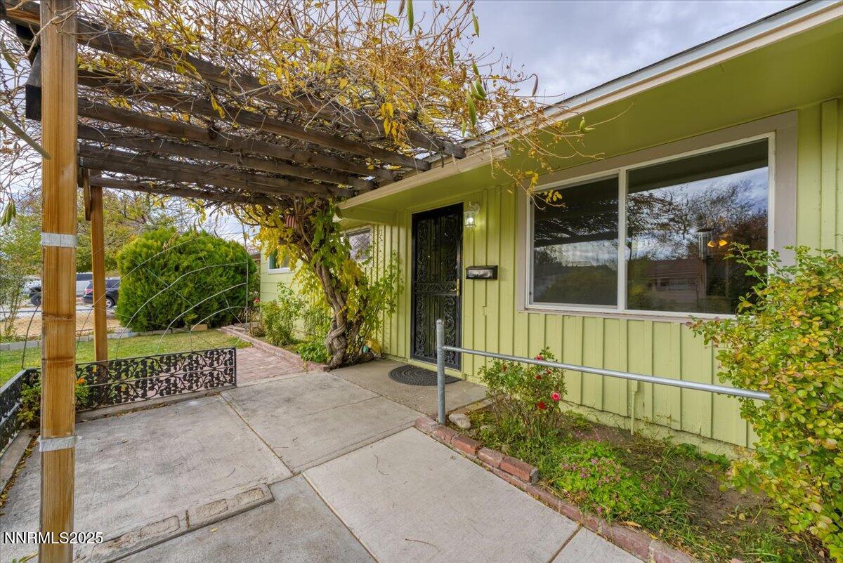 06-1110 Xman Wy Sparks NV 89431 (6 of 31