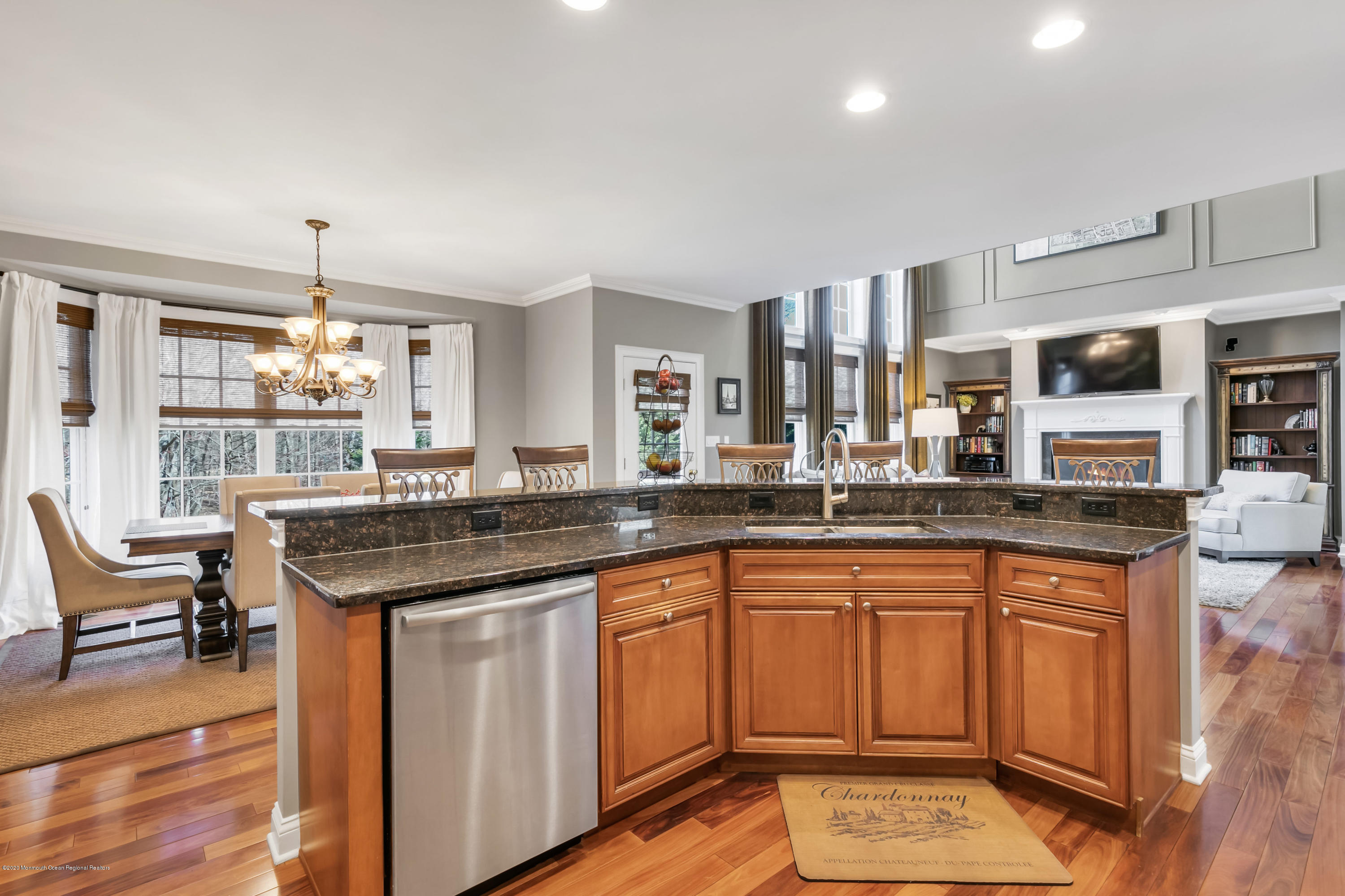 44 Rutledge Road Marlboro, NJ 07746 - Photo 15 of 47 44 Rutledge Rd Marlboro-print-14 Kitchen