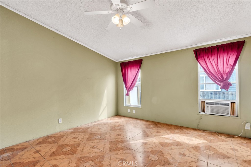 16600 Downey, Unit 31 Paramount, CA 90723 - Photo 18 of 39