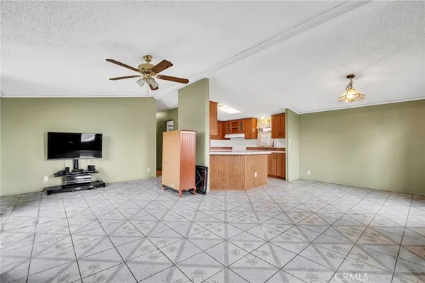 $175,000 | 16600 Downey, Unit 31, Paramount, CA 90723