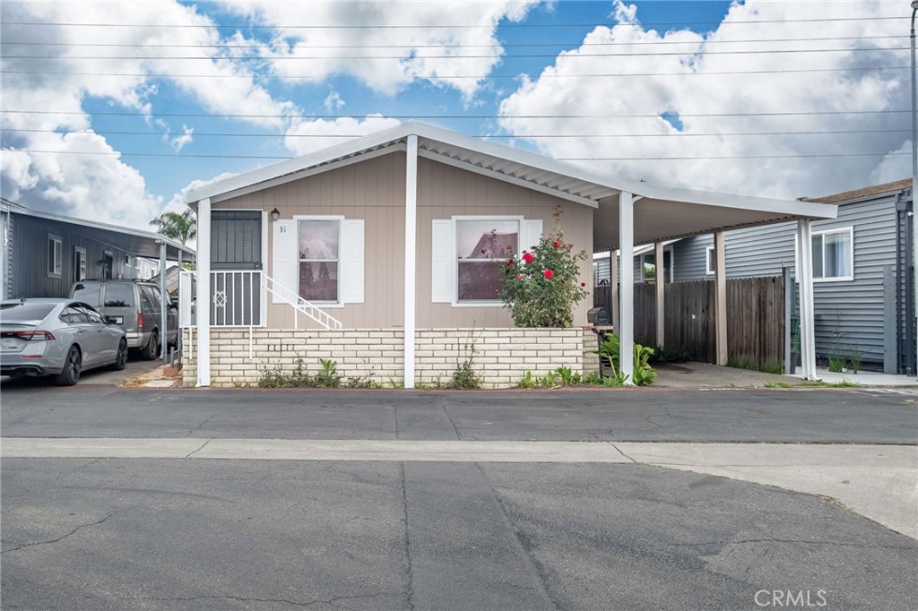 16600 Downey, Unit 31 Paramount, CA 90723 - Photo 32 of 39