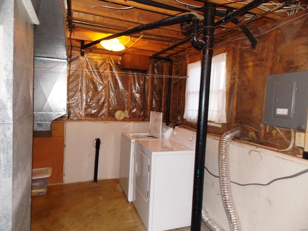 181 Willowood Road Litchfield, IL 62056 - Photo 21 of 26 Gallery Image 21