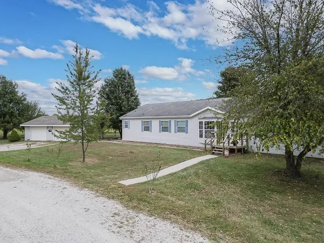 $499,950 | 24785 Evans Road, Tonganoxie, KS 66086