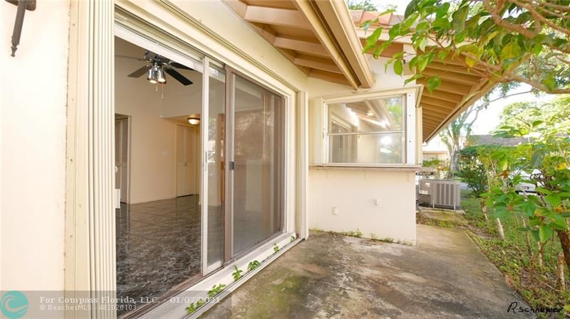 3440 Spring Bluff Place, Unit 31 Lauderhill, FL 33319 - Photo 18 of 32