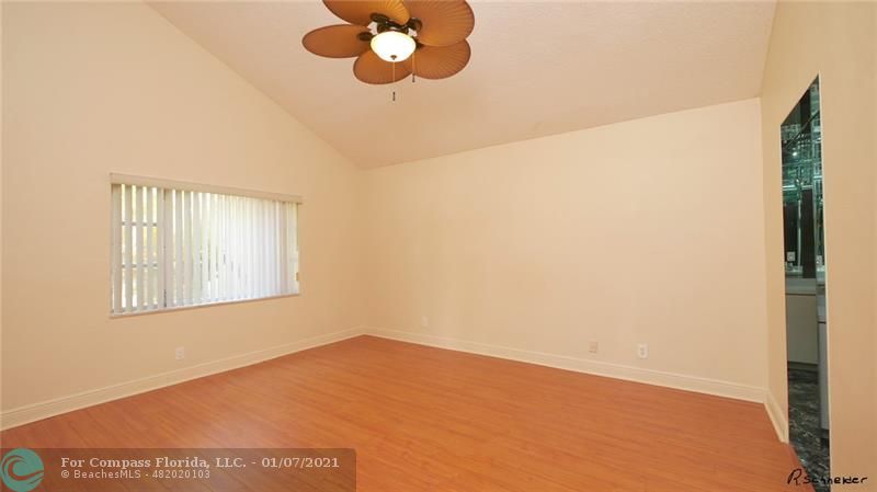 3440 Spring Bluff Place, Unit 31 Lauderhill, FL 33319 - Photo 5 of 32