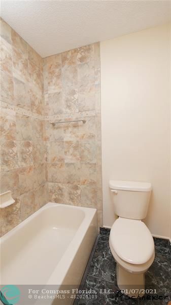 3440 Spring Bluff Place, Unit 31 Lauderhill, FL 33319 - Photo 10 of 32