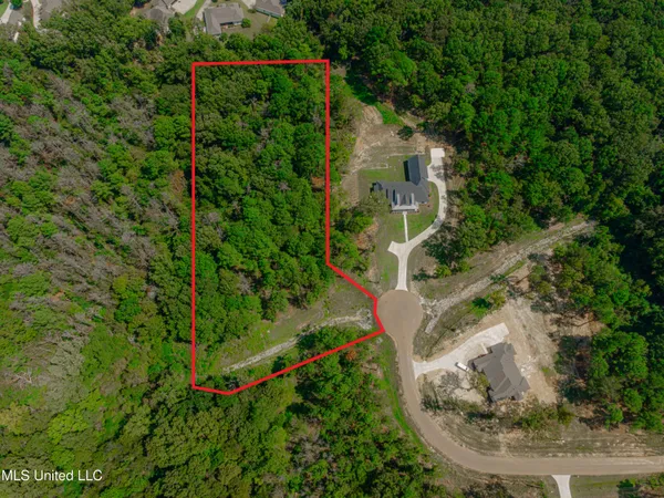 $218,700 | 175 Hunter's Cove, Madison, MS 39110