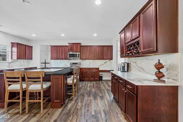 $625,000 | 80 Meadow Wood Lane, Willow Spring, NC 27592