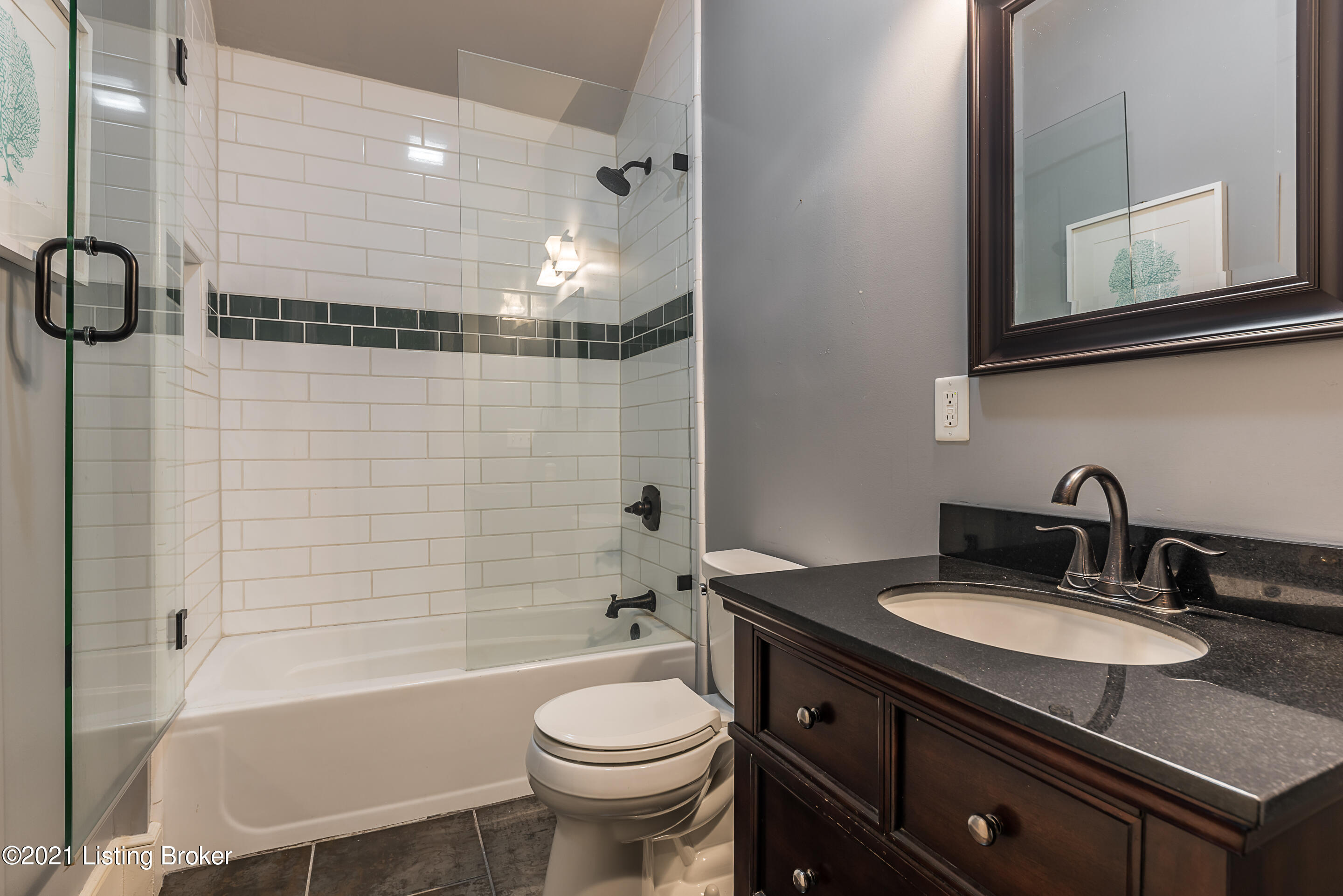 1012 Cherokee Road Louisville, KY 40204 - Photo 25 of 39 DHI-25