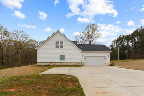 $379,000 | 171 Strickland Loop, Forsyth, GA 31029