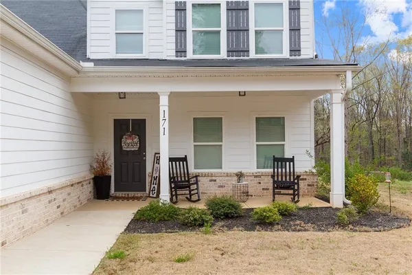 $379,000 | 171 Strickland Loop, Forsyth, GA 31029