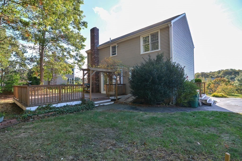 57 Elyse Road Mansfield, MA 02048 - Photo 24 of 29 Gallery Image 24