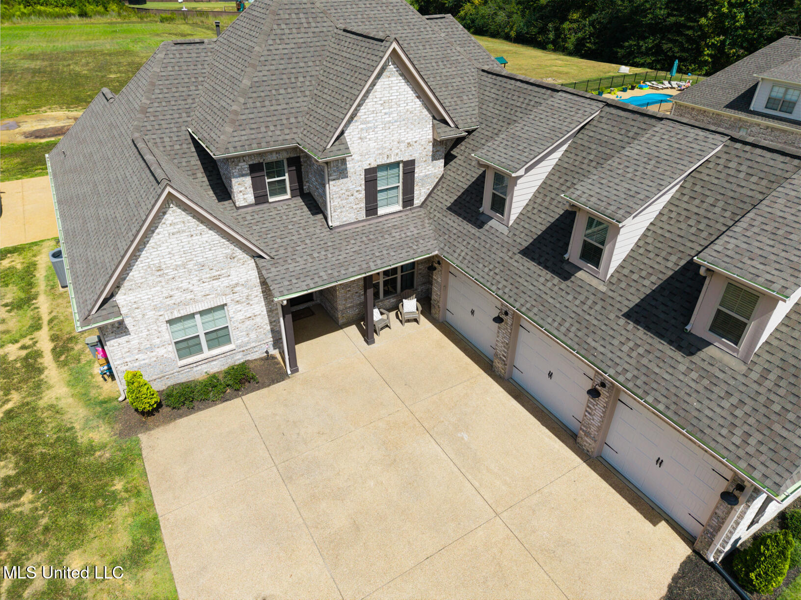 2008 Slocum Road Hernando, MS 38632 - Photo 48 of 49 Driveway Aerial