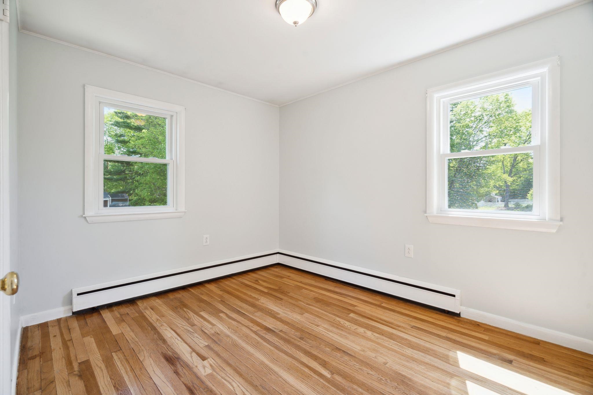 513-515 Mast Road Goffstown, NH 03045 - Photo 22 of 43