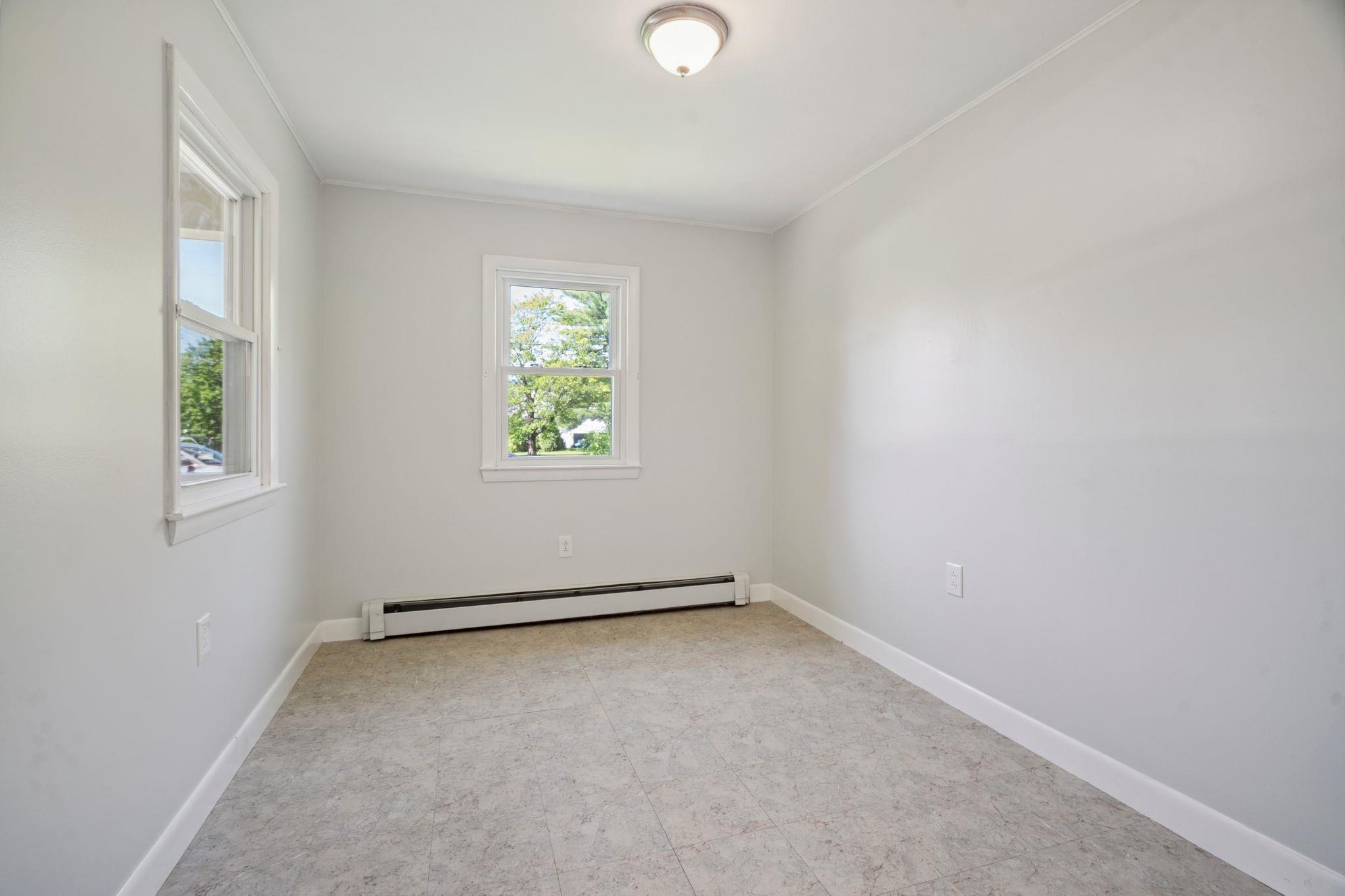 513-515 Mast Road Goffstown, NH 03045 - Photo 24 of 43