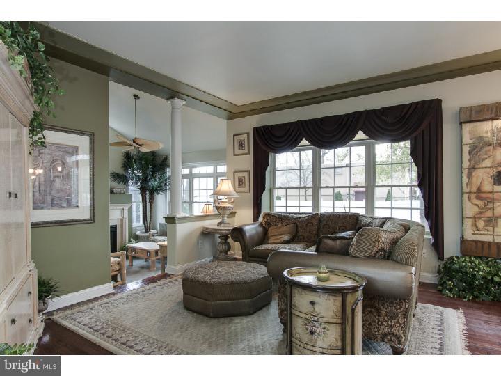 2 Farmhouse Lane Maple Shade, NJ 08052 - Photo 6 of 24 Family Room