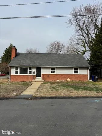 front view of house with a yard