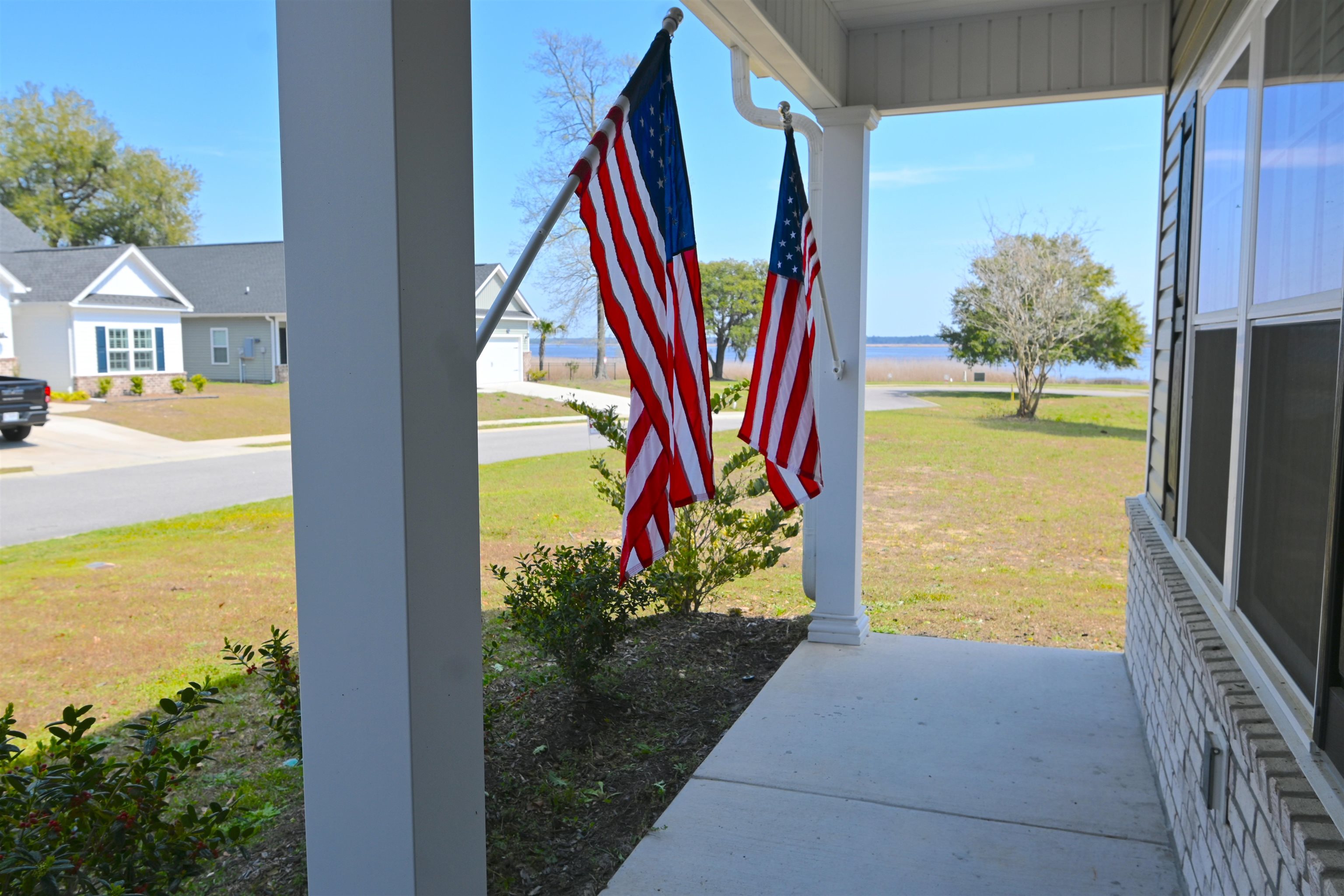2604 Seaport Circle Georgetown, SC 29440 - Photo 3 of 26