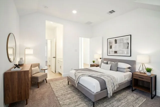 $775,000 | 7409 Turnback Ledge Trail, Lago Vista, TX 78645