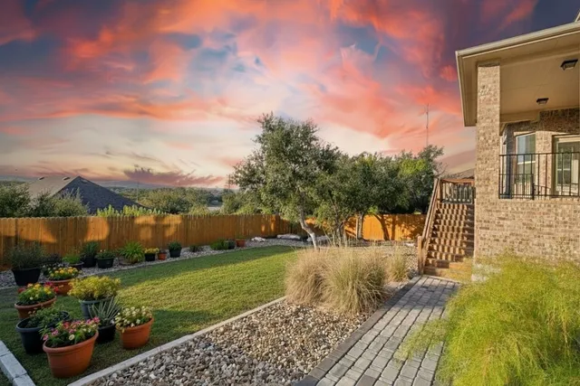 $775,000 | 7409 Turnback Ledge Trail, Lago Vista, TX 78645