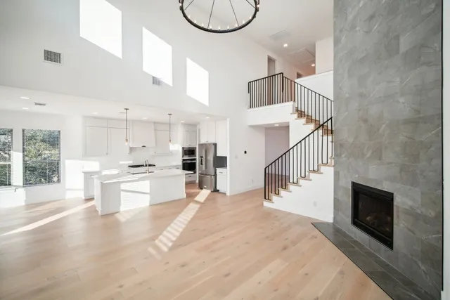 $775,000 | 7409 Turnback Ledge Trail, Lago Vista, TX 78645