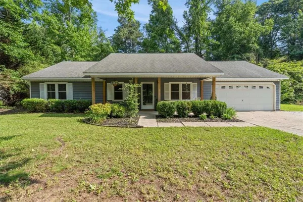 $300,000 | 76 Green Elm Way, Carrollton, GA 30116