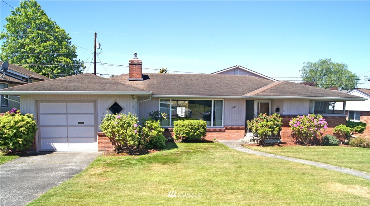 5024 Rucker Avenue Everett, WA 98203 - Photo 1 of 19 Gallery Image 1