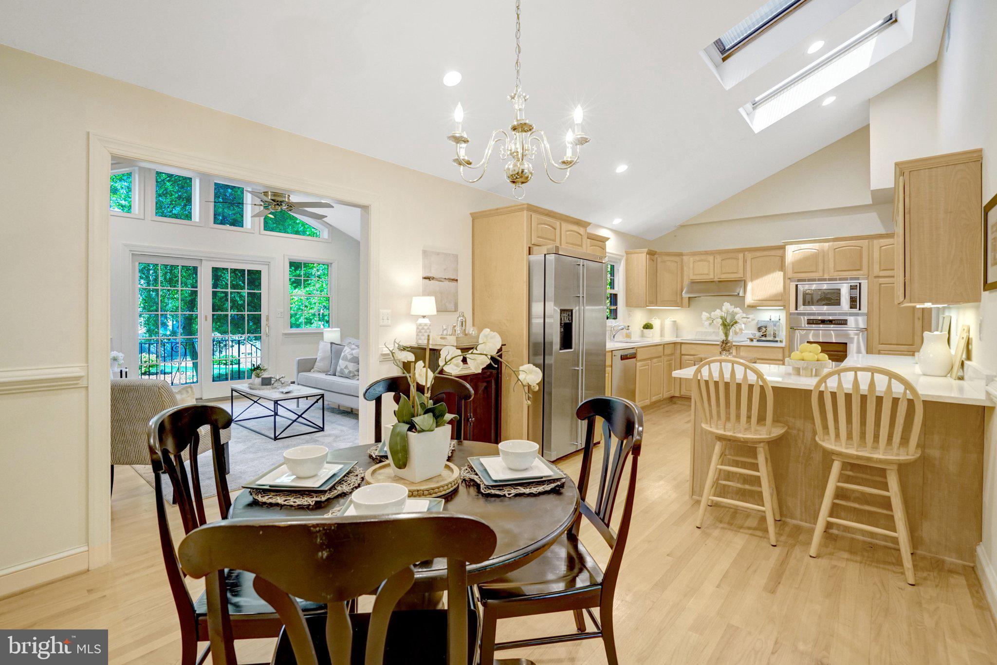 4409 Ferry Landing Road Alexandria, VA 22309 - Photo 25 of 68 Dining/kitchen open concept