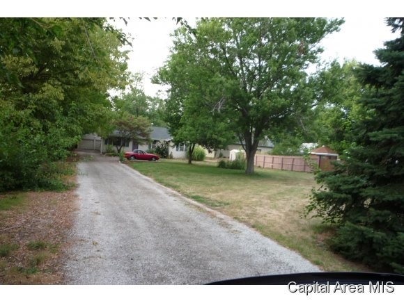 41 Vernon Road Rochester, IL 62563 - Photo 4 of 4