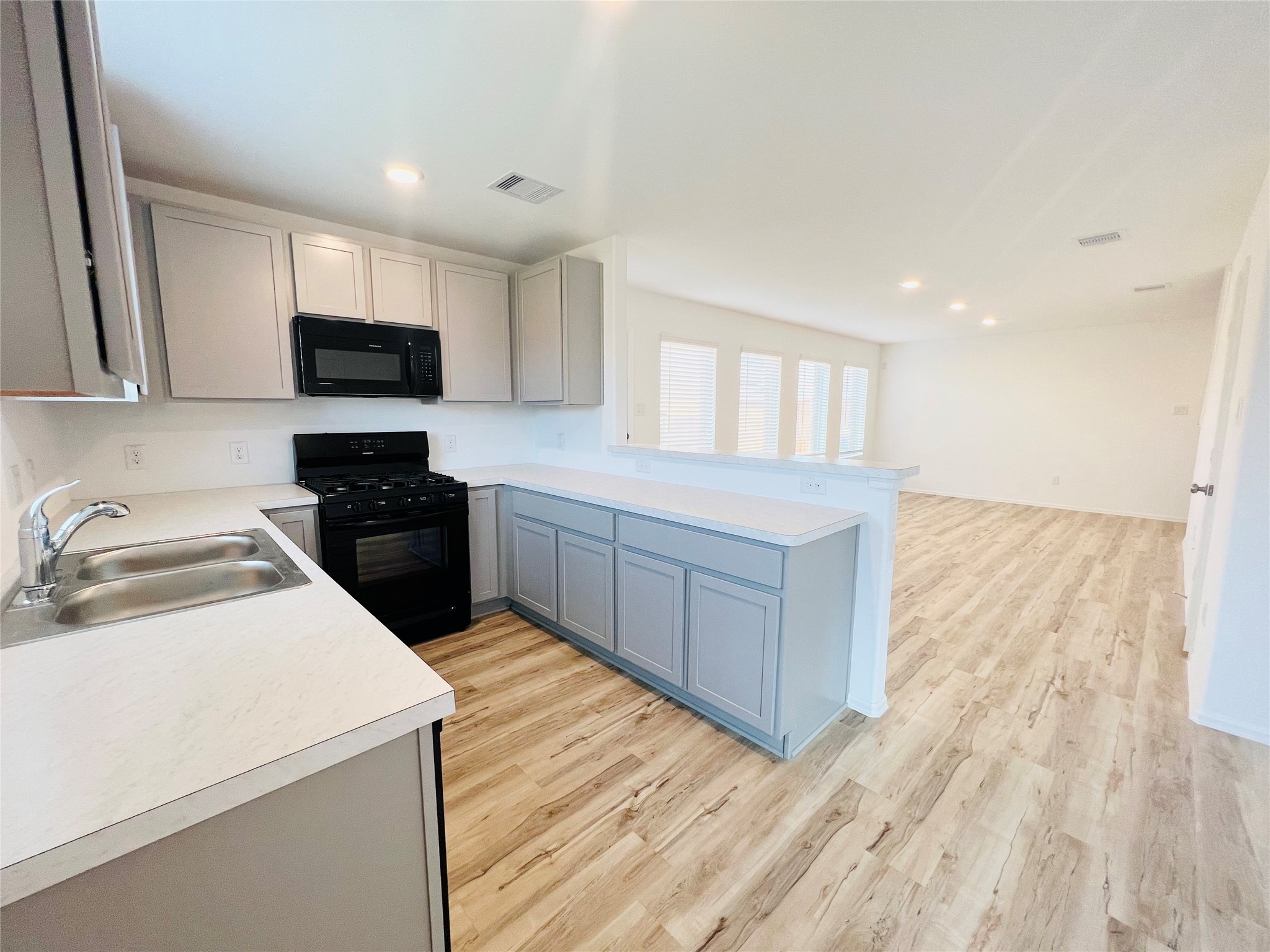 14507 Boyton Holw Trace Rosharon, TX 77583 - Photo 6 of 18