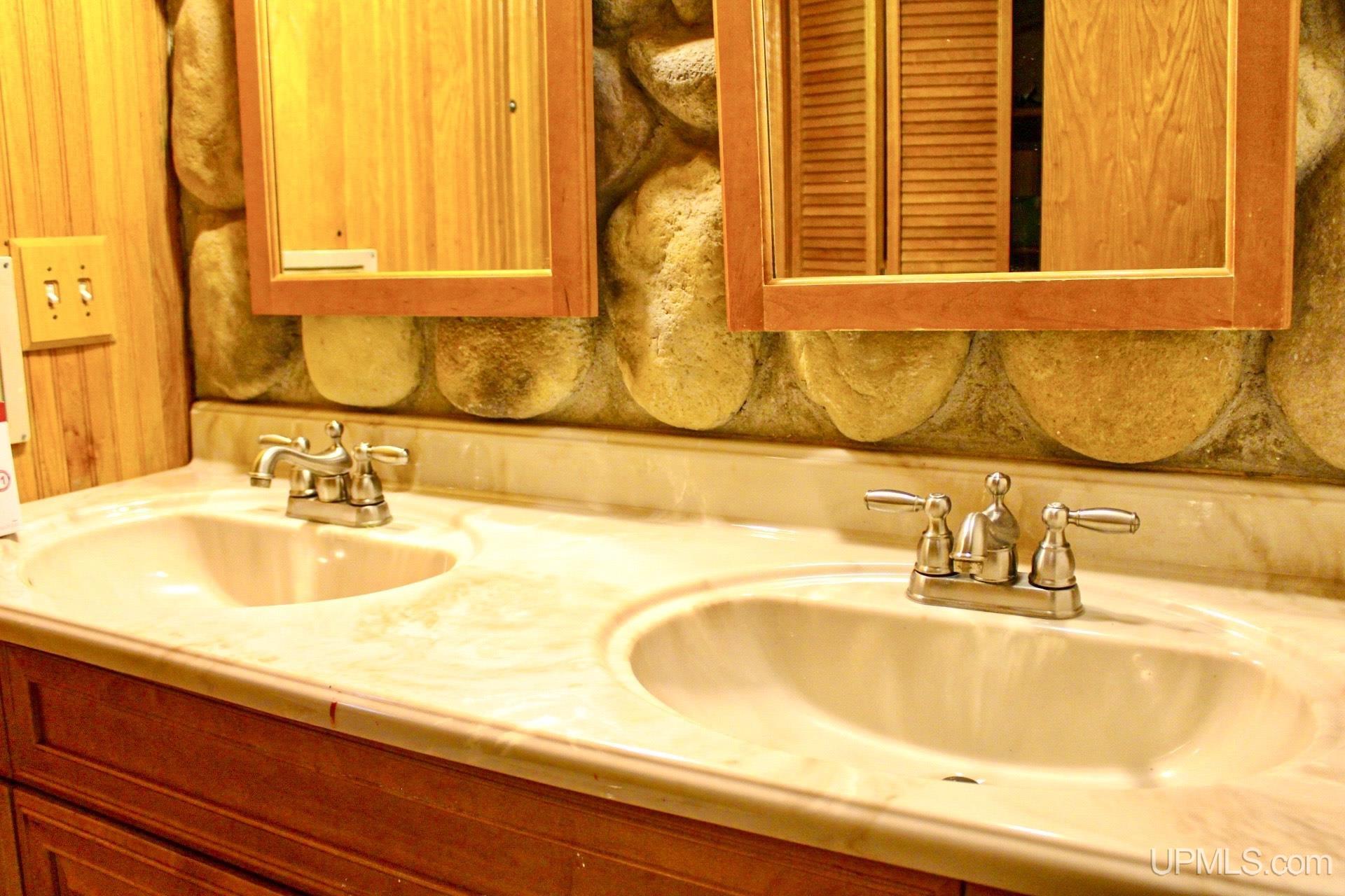 42936 Superior Road Houghton, MI 49931 - Photo 30 of 43