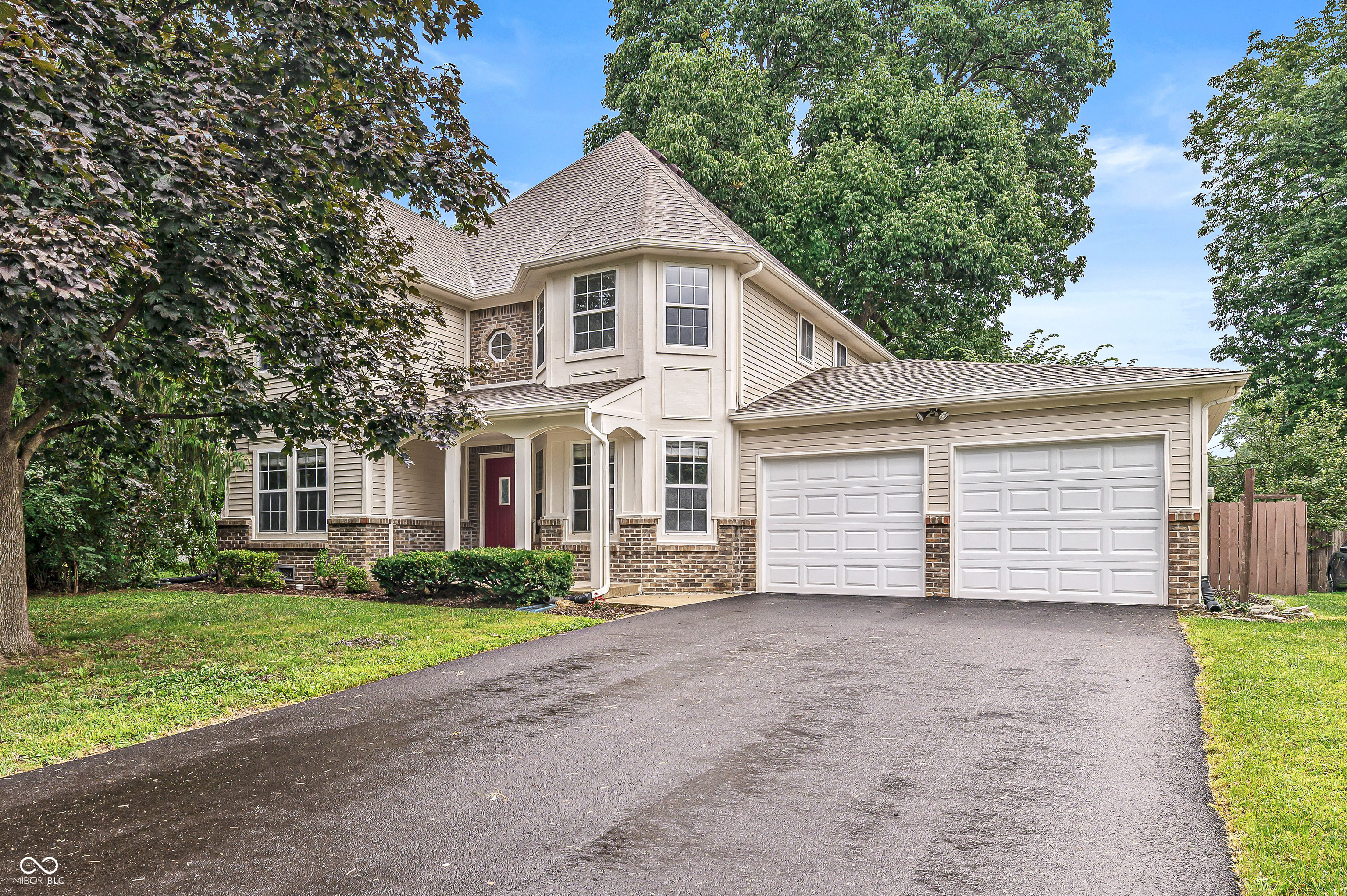 4809 Melbourne Road Indianapolis, IN 46228 - Photo 1 of 40 Gallery Image 1