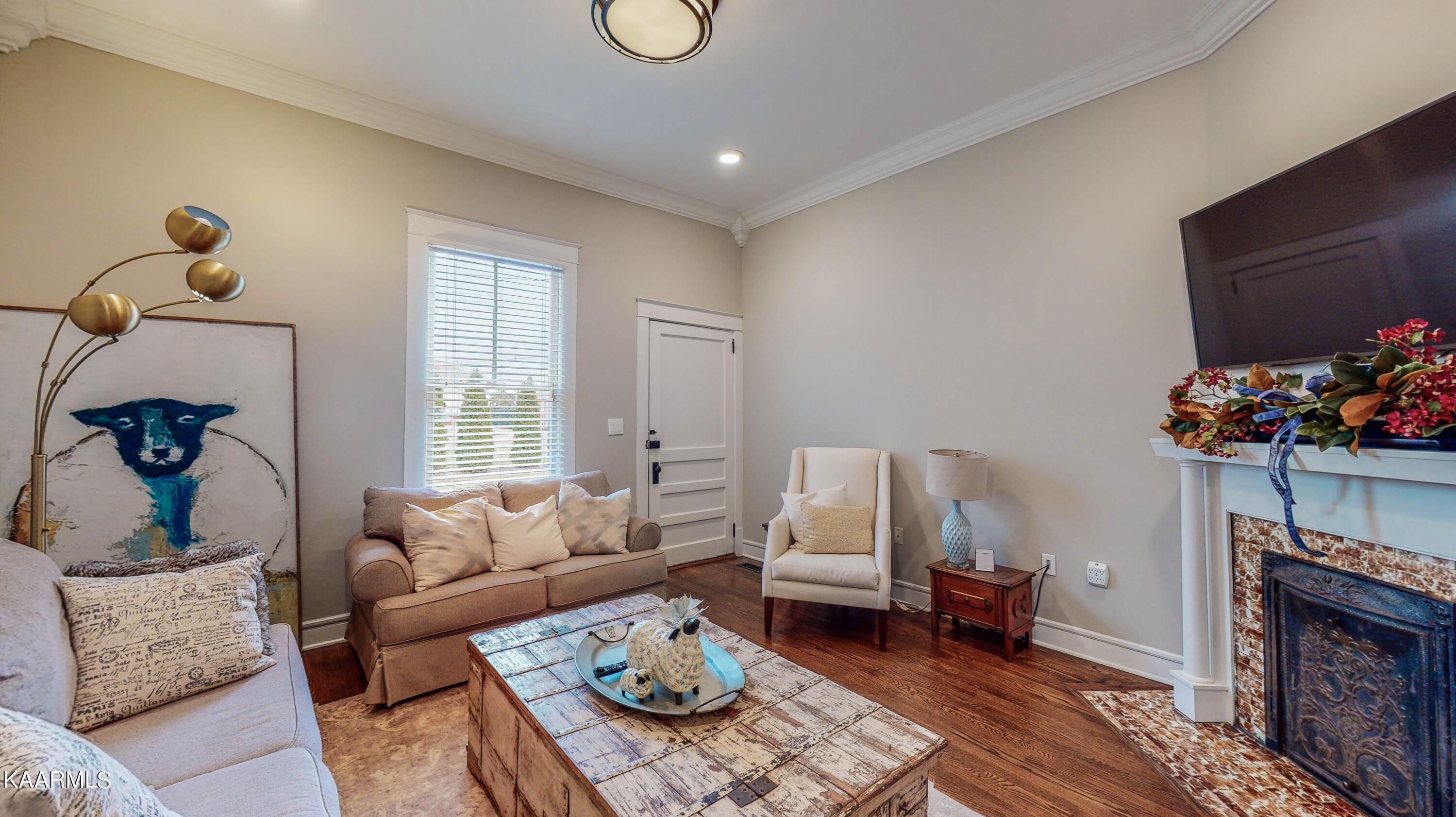 300 North Hicks Street Clinton, TN 37716 - Photo 13 of 28 300-N-Hicks-St-01162023_131533