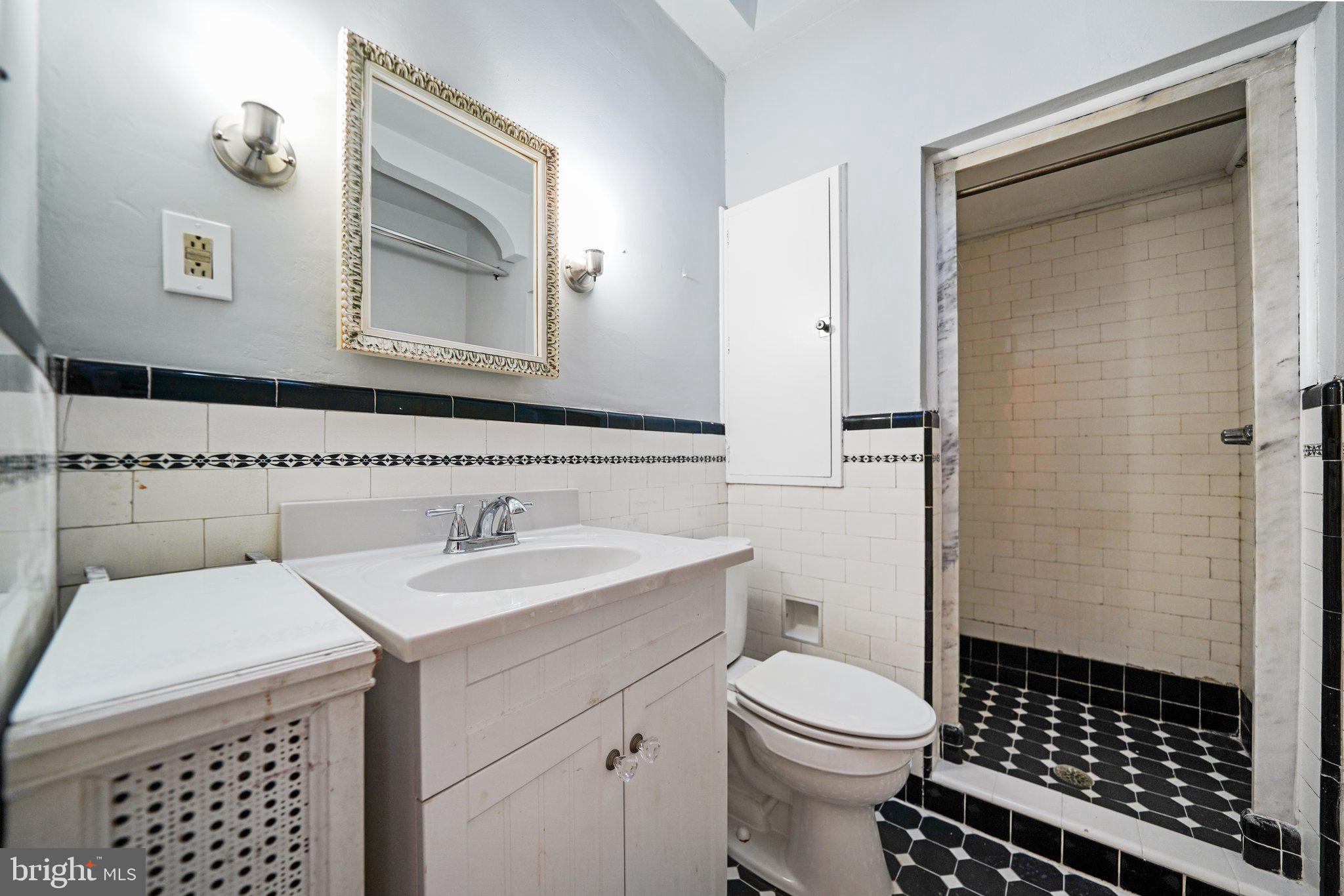 234 Huntley Road Upper Darby, PA 19082 - Photo 21 of 24
