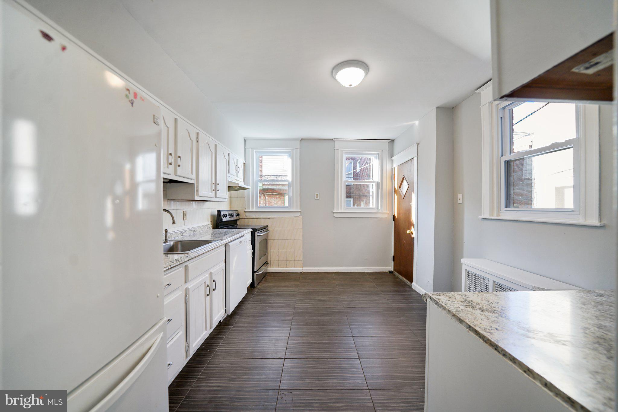 234 Huntley Road Upper Darby, PA 19082 - Photo 8 of 24