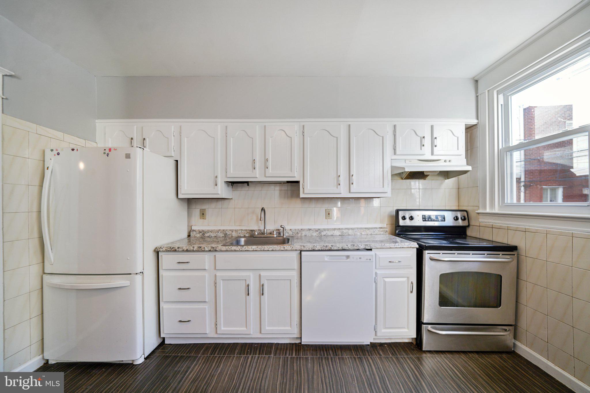 234 Huntley Road Upper Darby, PA 19082 - Photo 9 of 24