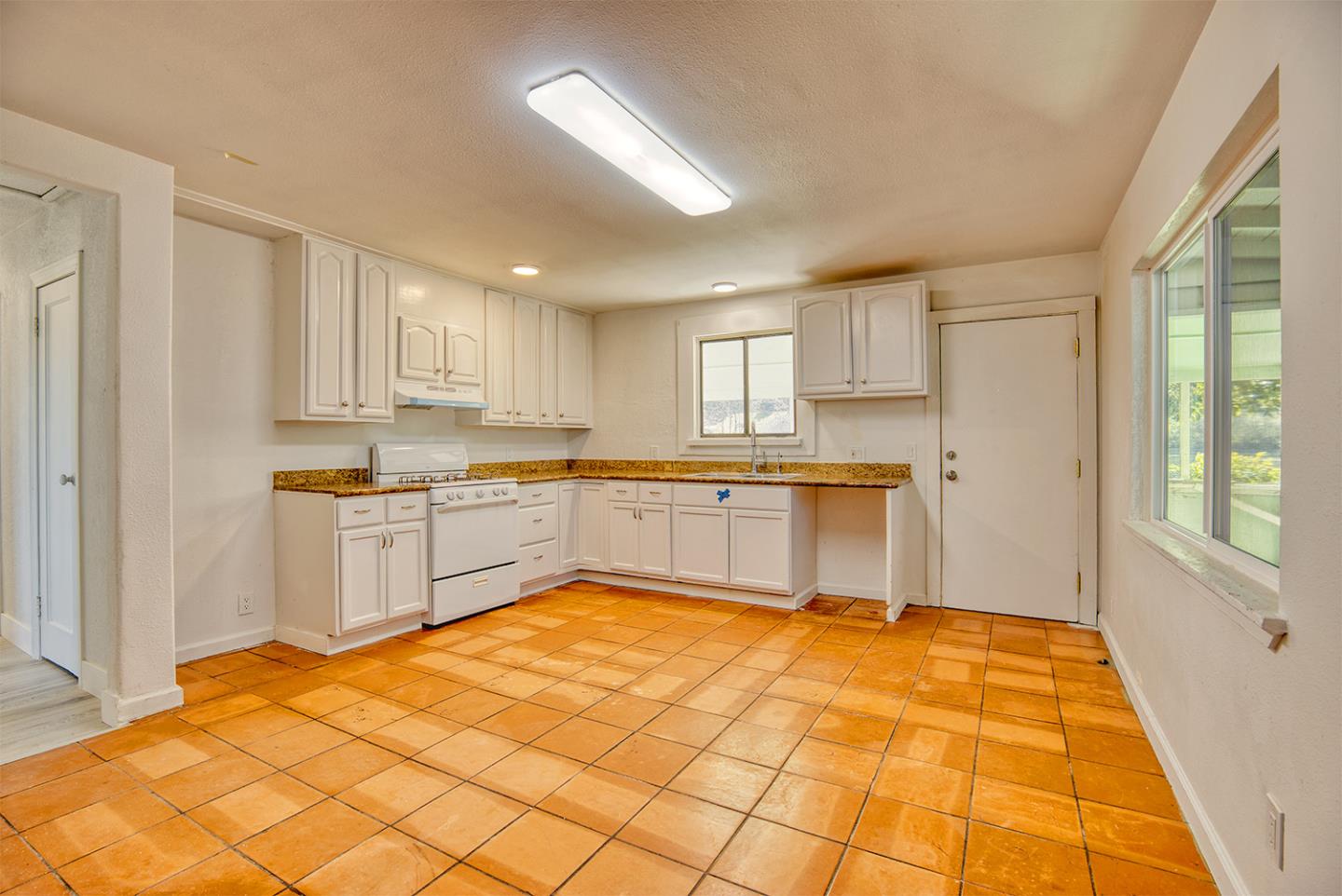 138 San Miguel Canyon Road Watsonville, CA 95076 - Photo 11 of 61