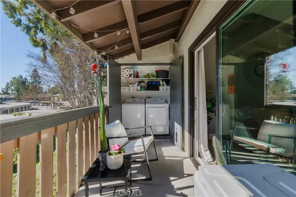 $569,000 | 20702 El Toro Lake, Unit 290, Lake Forest, CA 92630