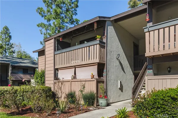 $569,000 | 20702 El Toro Lake, Unit 290, Lake Forest, CA 92630