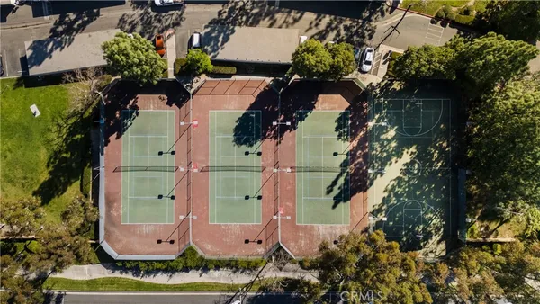 $569,000 | 20702 El Toro Lake, Unit 290, Lake Forest, CA 92630